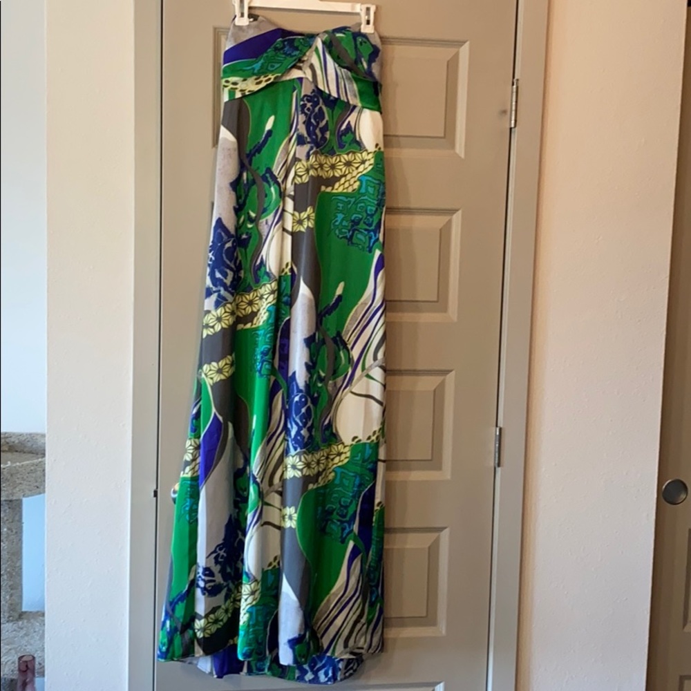 Like new silky homecoming dress - size 13